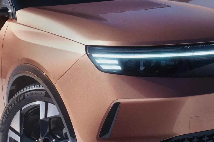 3959172 157kW Ultimate 73kWh 5dr Auto [Fixed Roof]