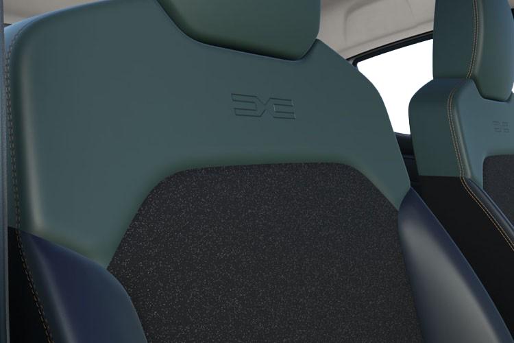 3902705 48kW Cargo Extreme 27kWh Van Auto