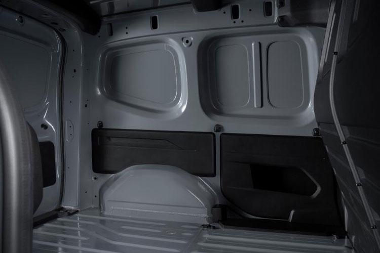 3914212 1.3 Tekna Van Auto [Safety]